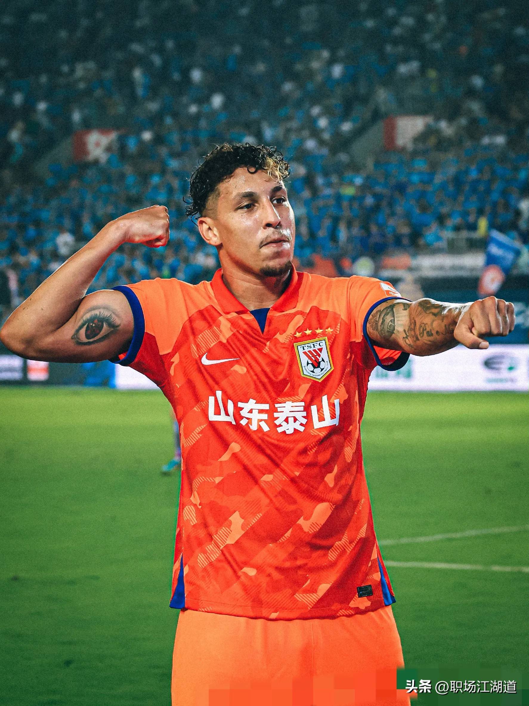 爱游戏电竞-包含赛地聚焦：亚冠赛后热度飙升，佛罗伦萨主帅复盘，悬念犹存，赛程密集仍需轮换的词条