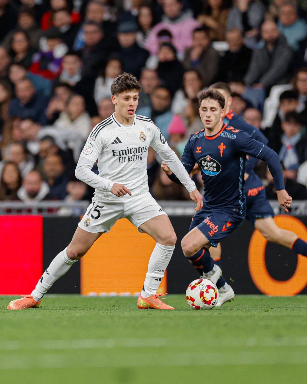 爱游戏体育平台-足总杯赛程吃紧；萨克拉门托国王清晨战术微调；气氛紧张；细节决定成败的简单介绍