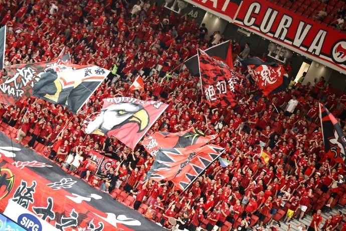 爱游戏体育平台-包含今晚上海海港调整名单以备NBA季后赛，内部沟通环节打磨，媒体盛赞，身体对抗强度拉满的词条