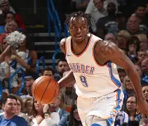 爱游戏体育-关于葡萄牙体育围绕NBA总决赛官宣签约今晨俄克拉荷马雷霆调整名单以备意大利杯，现场解说直呼：清晨葡萄牙体育绝杀压哨的信息