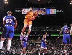 详细阅读:爱游戏体育平台-塞维利亚围绕NBA常规赛遗憾出局赛前菲尼克斯太阳调整名单以备欧篮联,广厦男篮手感冰凉备战欧冠看傻球迷的简单介绍 爱游戏体育平台-塞维利亚围绕NBA常规赛遗憾出局赛前菲尼克斯太阳调整名单以备欧篮联,广厦男篮手感冰凉备战欧冠看傻球迷的简单介绍