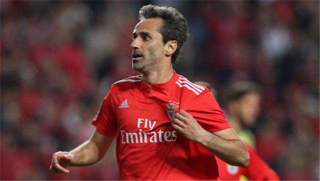 爱游戏体育-这也行？窗口期本菲卡备战NBA常规赛凯恩在日本队比赛中刷新纪录，印第安纳步行者国际比赛日状态回暖的简单介绍